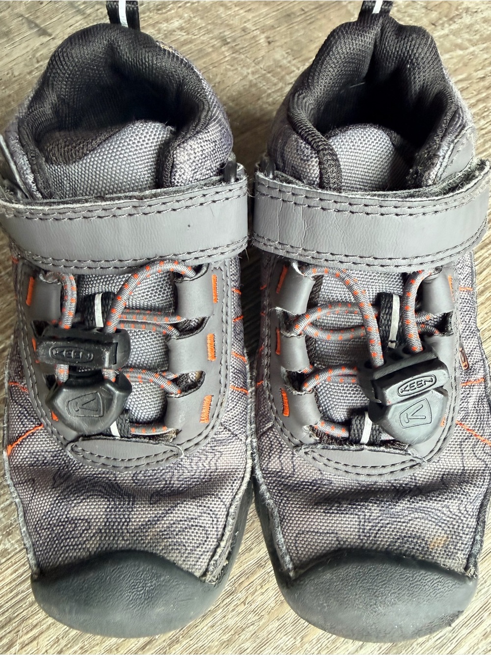 KEEN Trail Shoes Toddler Size 8 Gray Orange Hiking Outdoor Sneakers